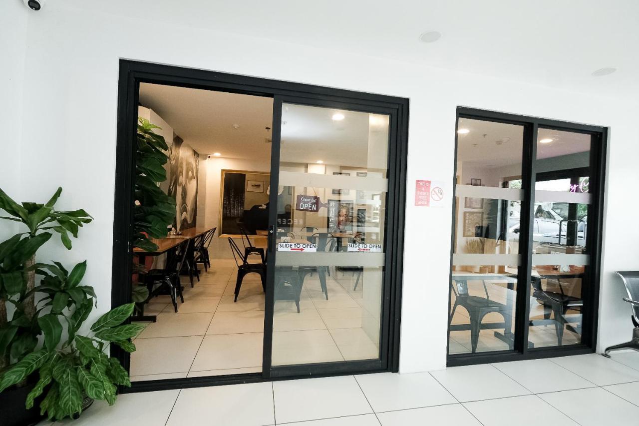 Rosey Hotel Cabanatuan City Екстериор снимка