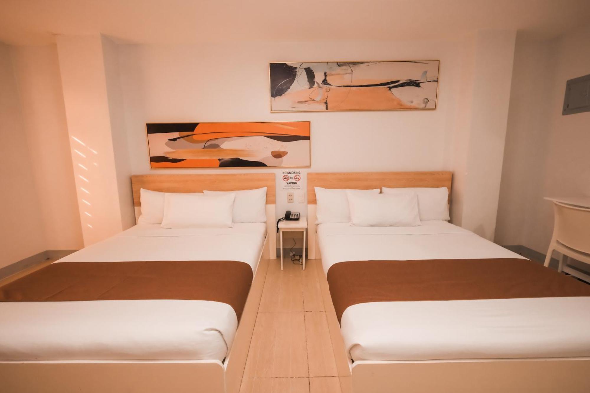 Rosey Hotel Cabanatuan City Екстериор снимка